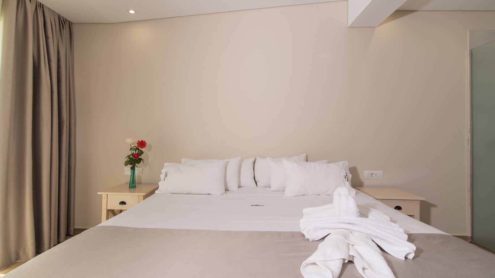 rooms-junior-suite-sea-view