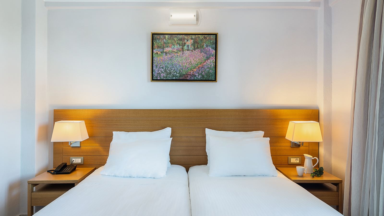 rooms-1-bedroom-apartment-pool-view-or-garden-view