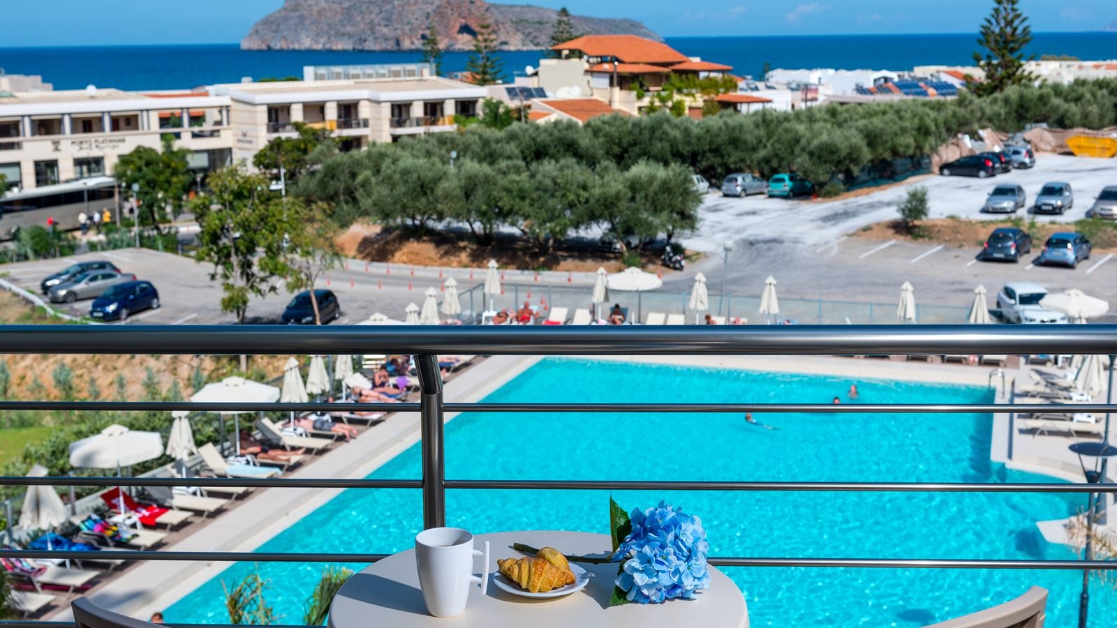 rooms-studio-mountain-view