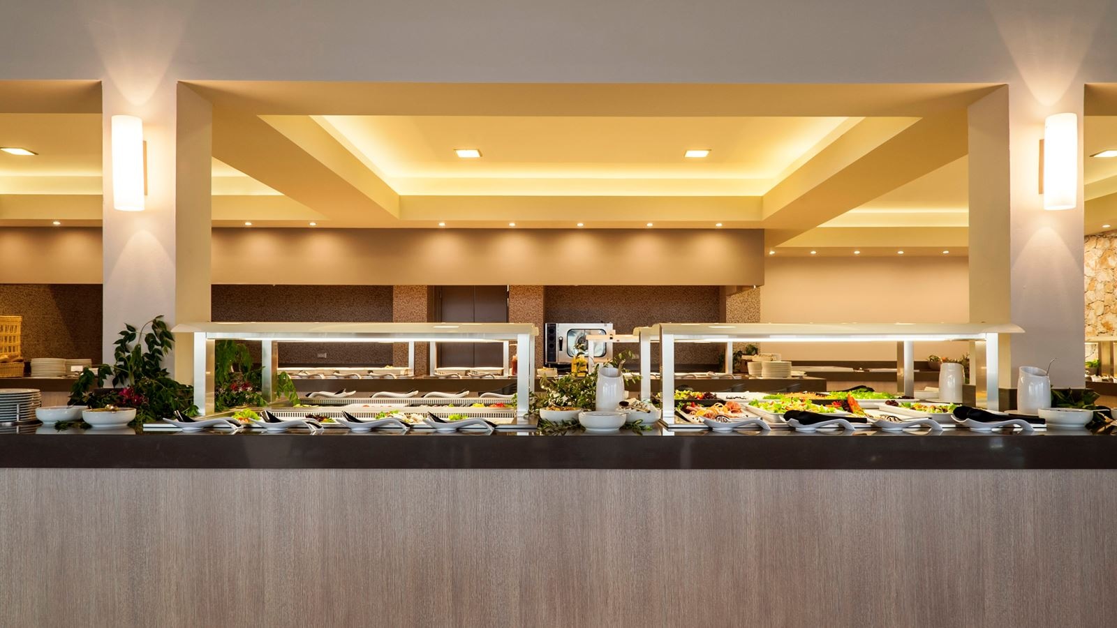 restaurants-main-restaurant