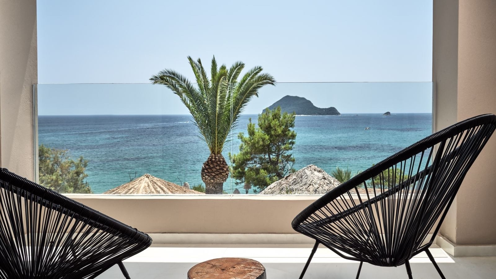 rooms-executive-room-with-sea-view