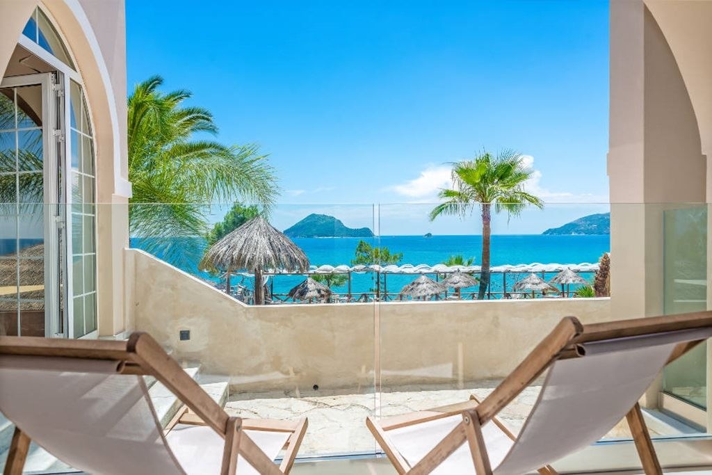 rooms-executive-room-with-sea-view