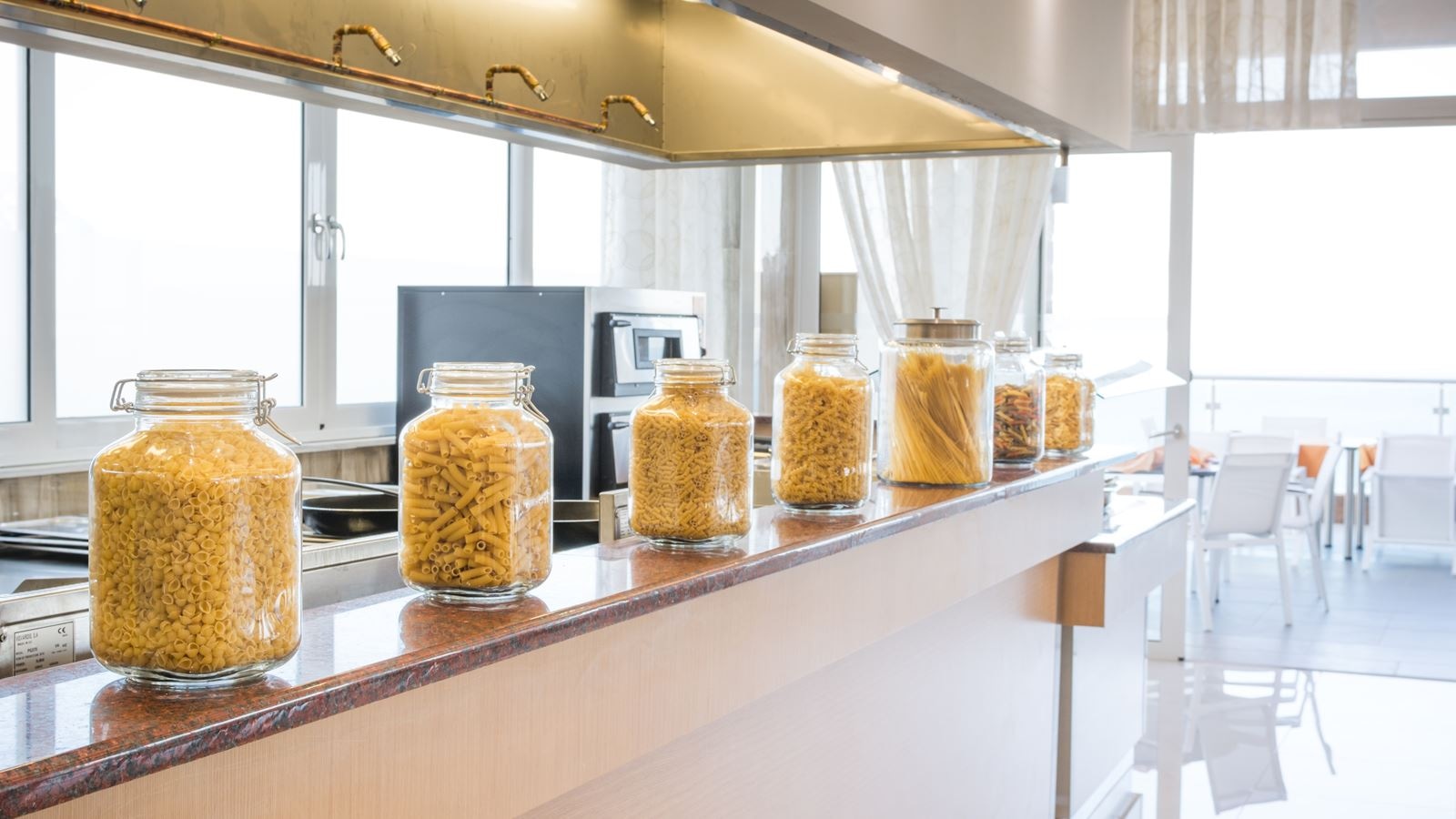 restaurants-mediterra-restaurant