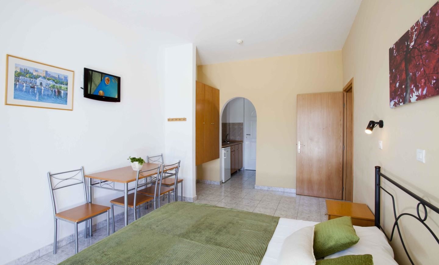 rooms-double-or-twin