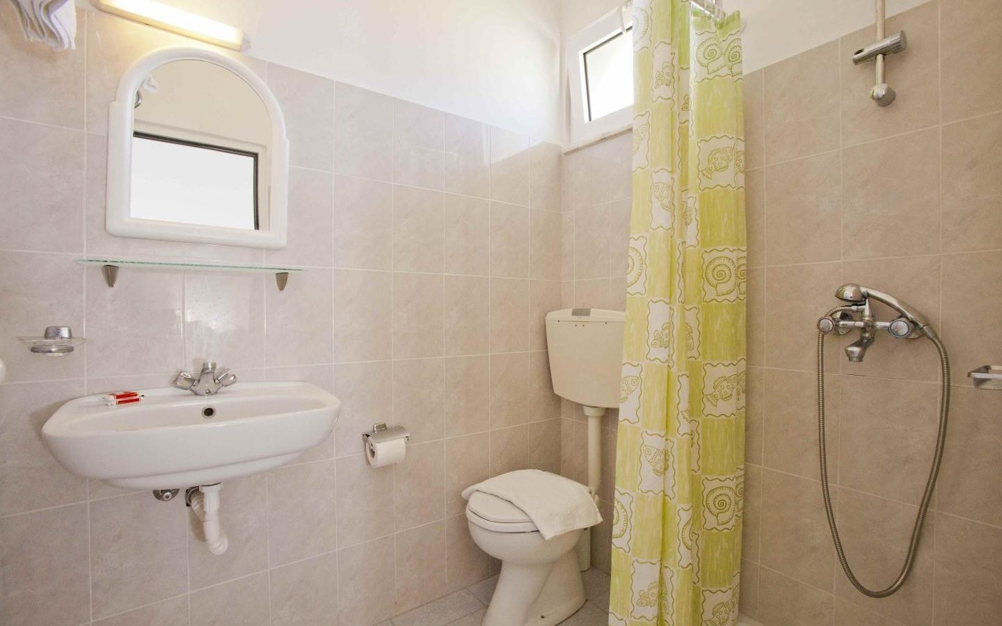 rooms-double-or-twin