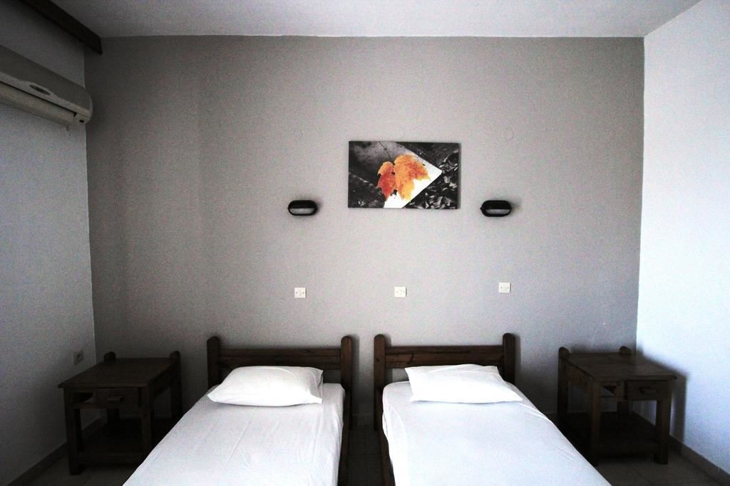 rooms-studio-single-room