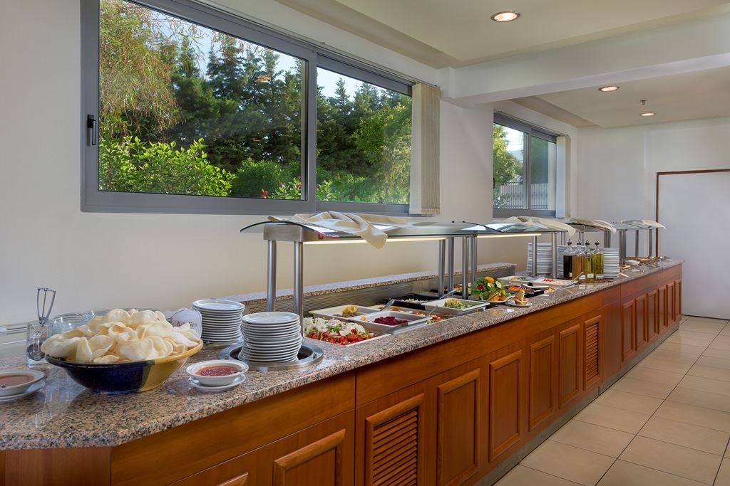 restaurants-main-building