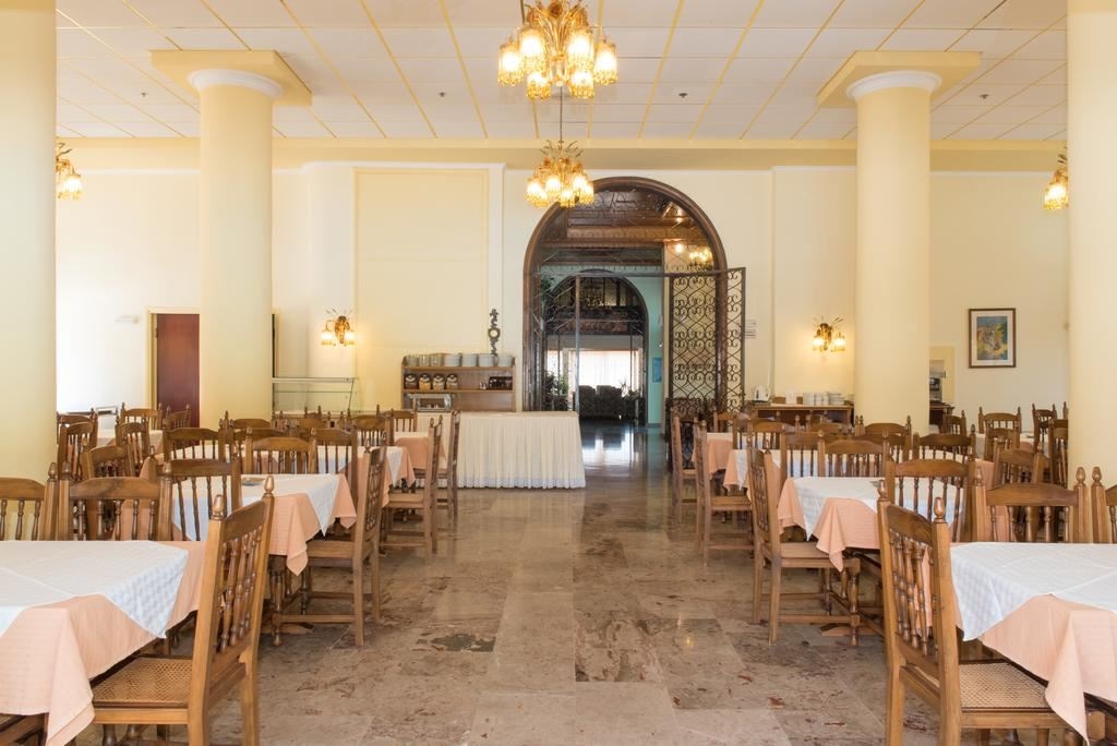 restaurants-main-restaurant