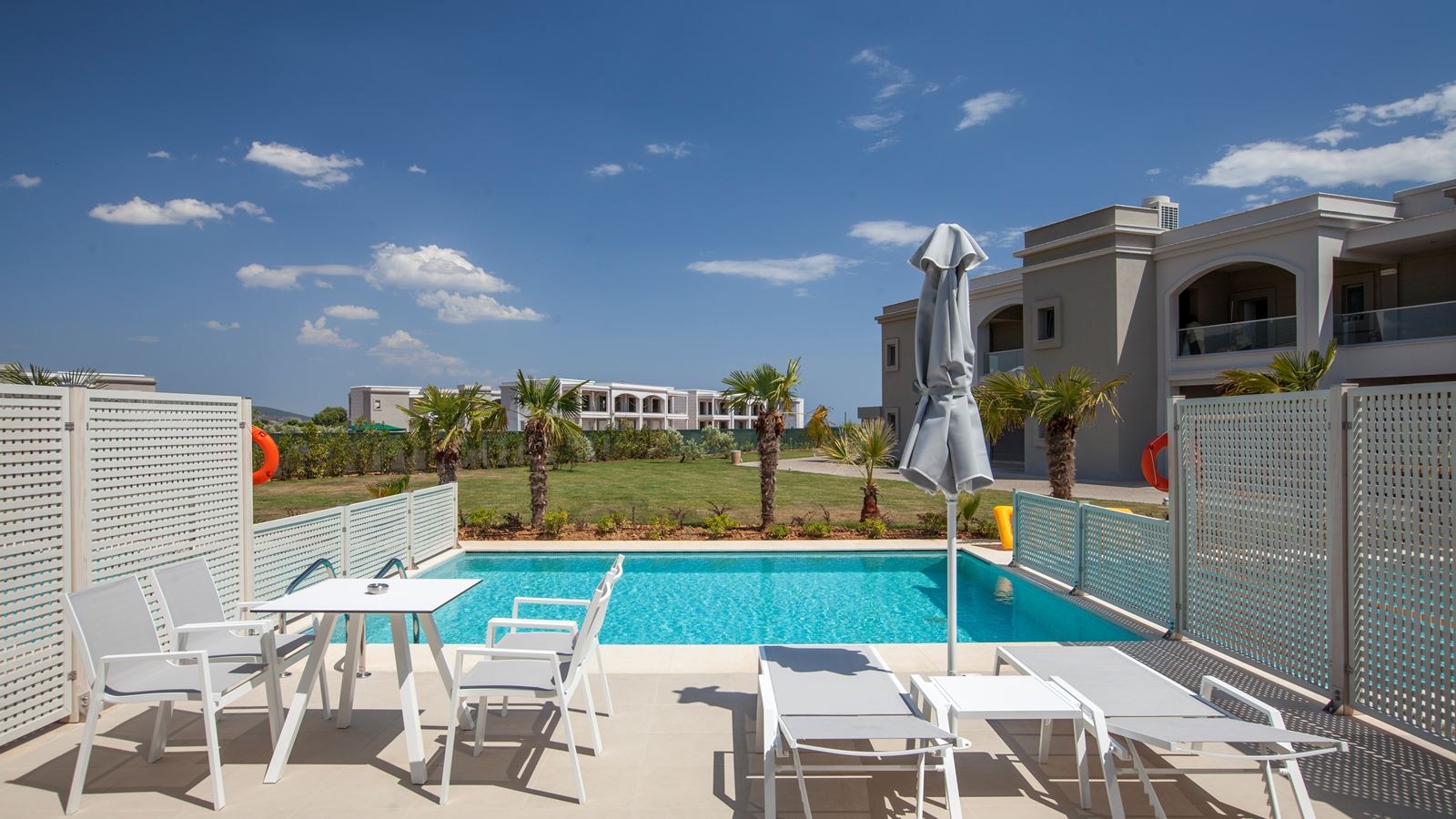 rooms-junior-suite-private-pool