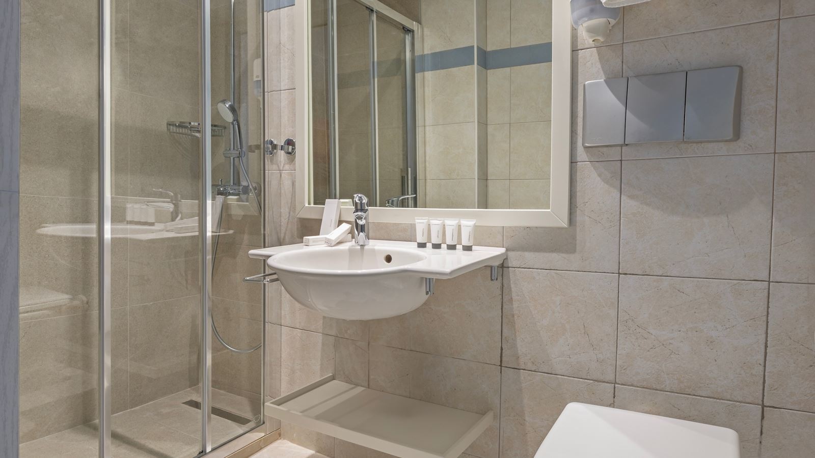 rooms-double-standard-suite