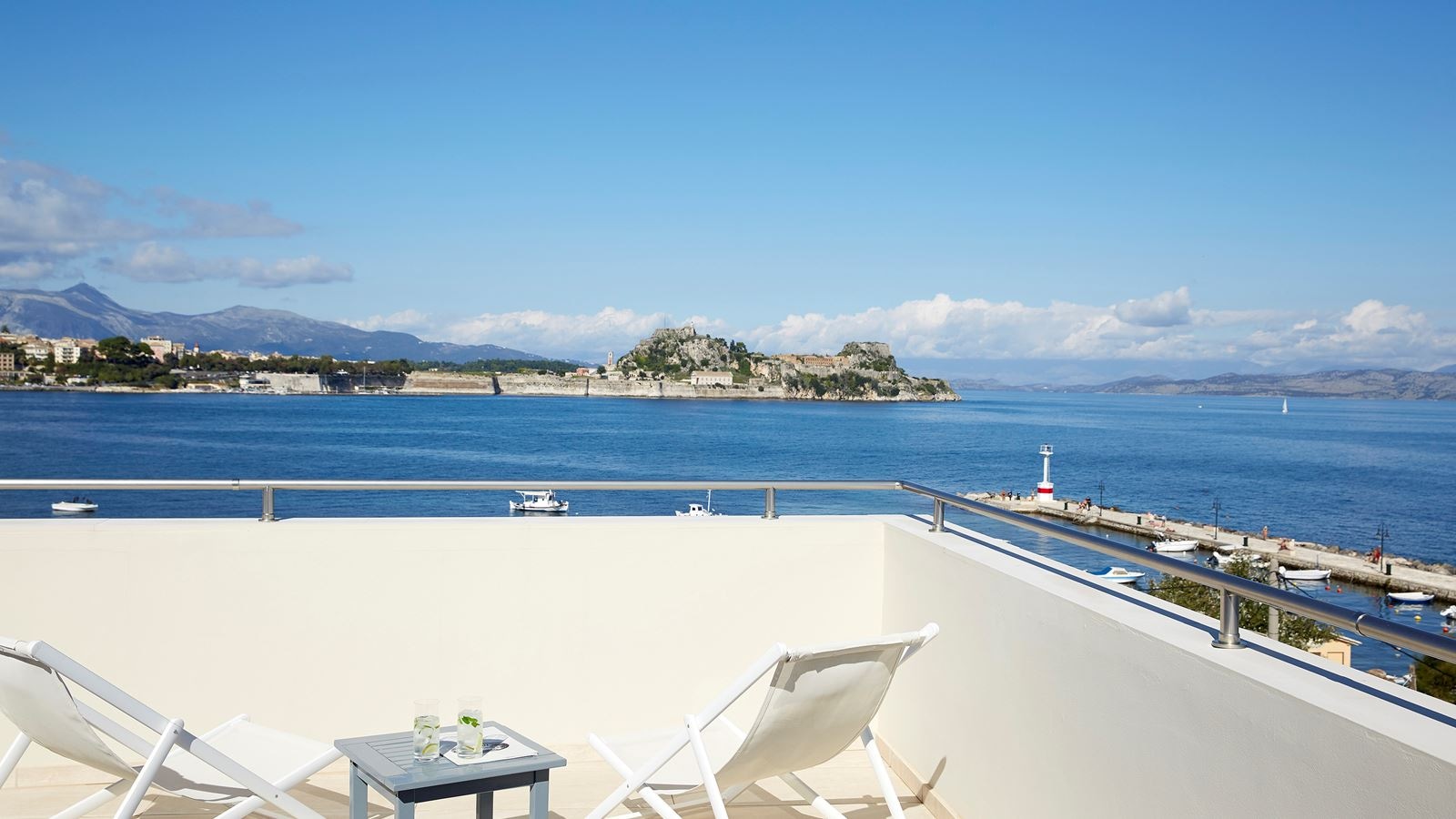 rooms-suite-presidential-sea-view