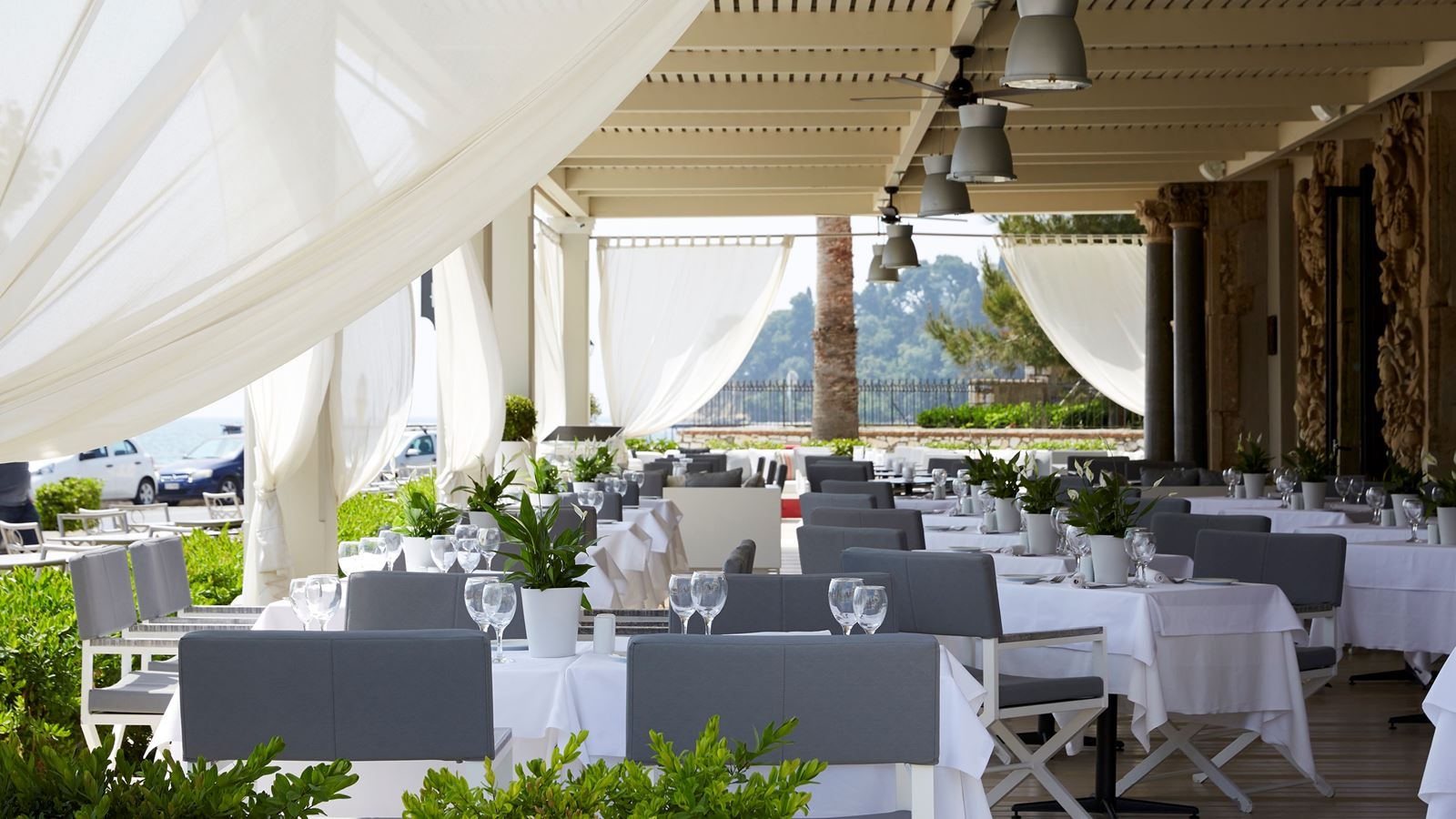 restaurants-main-restaurant