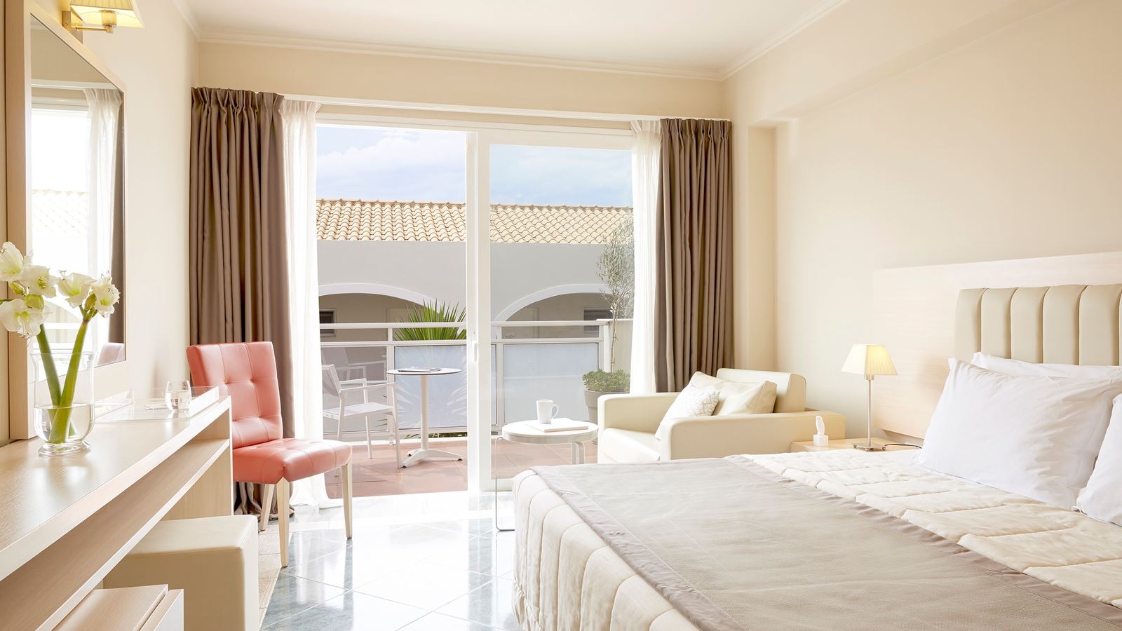 rooms-superior-double-inland-view