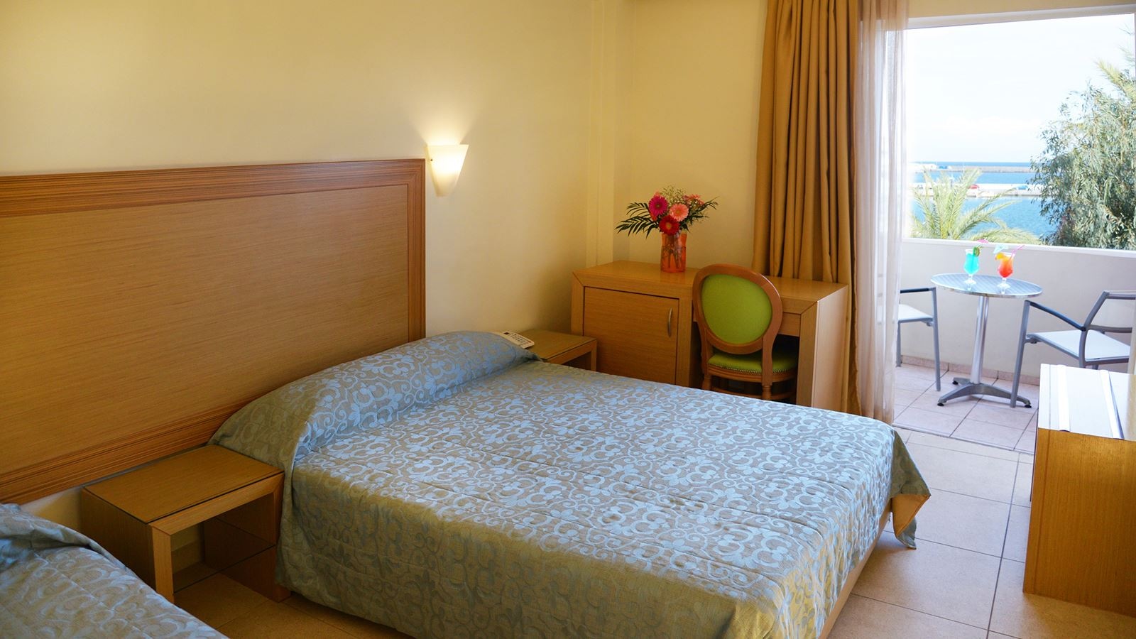 rooms-triple-standard