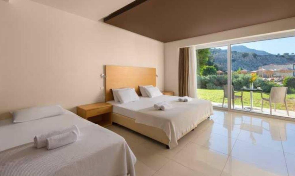 rooms-open-plan-family-room