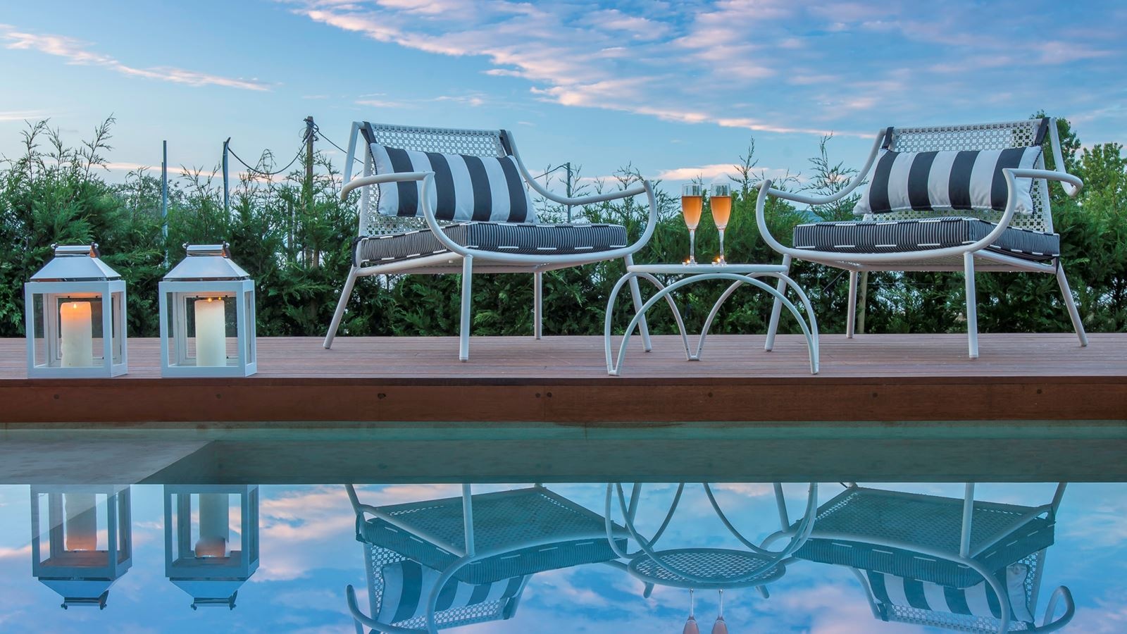 rooms-deluxe-room-with-private-pool