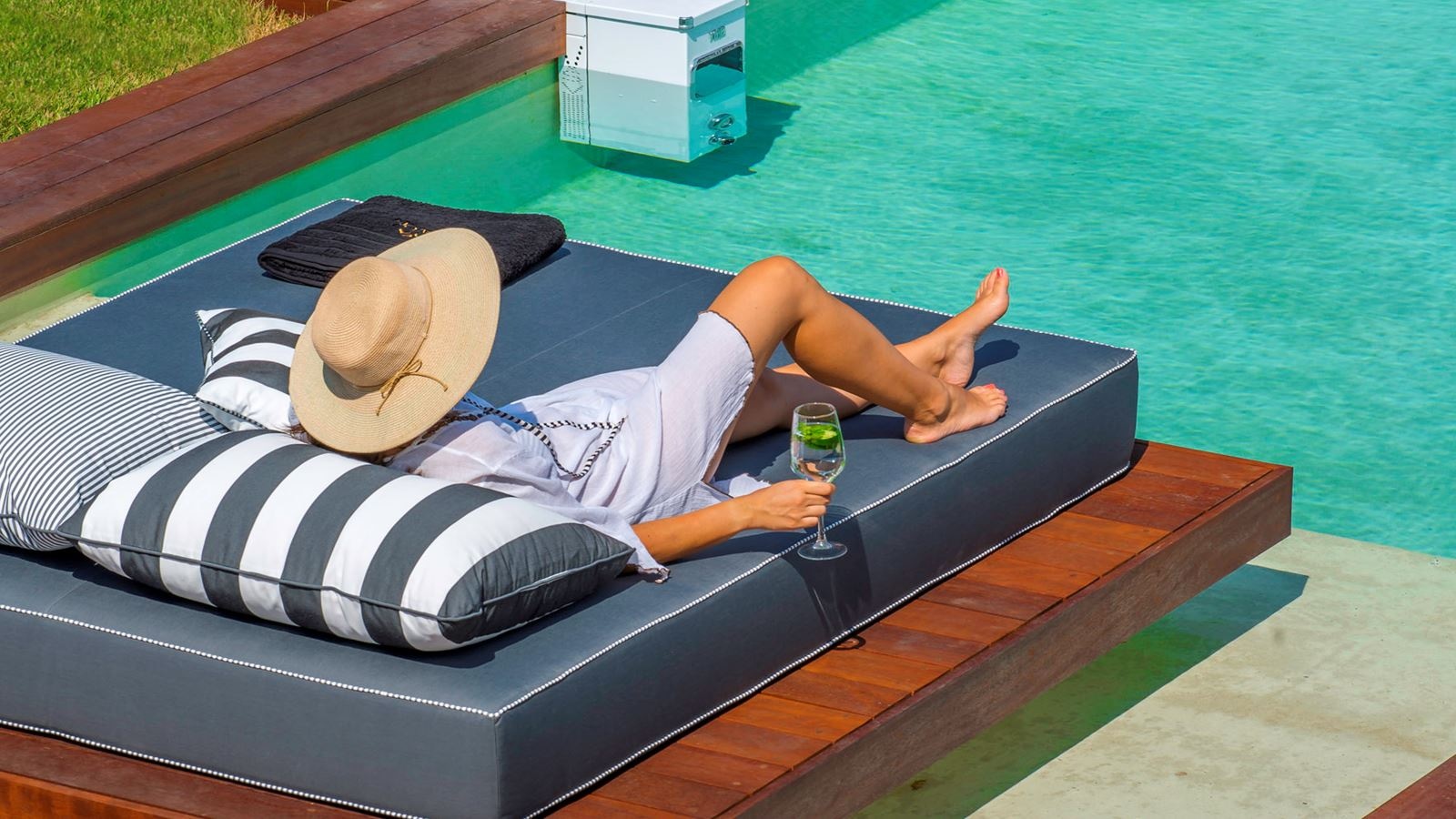 rooms-presidential-suite-with-private-pool--garden