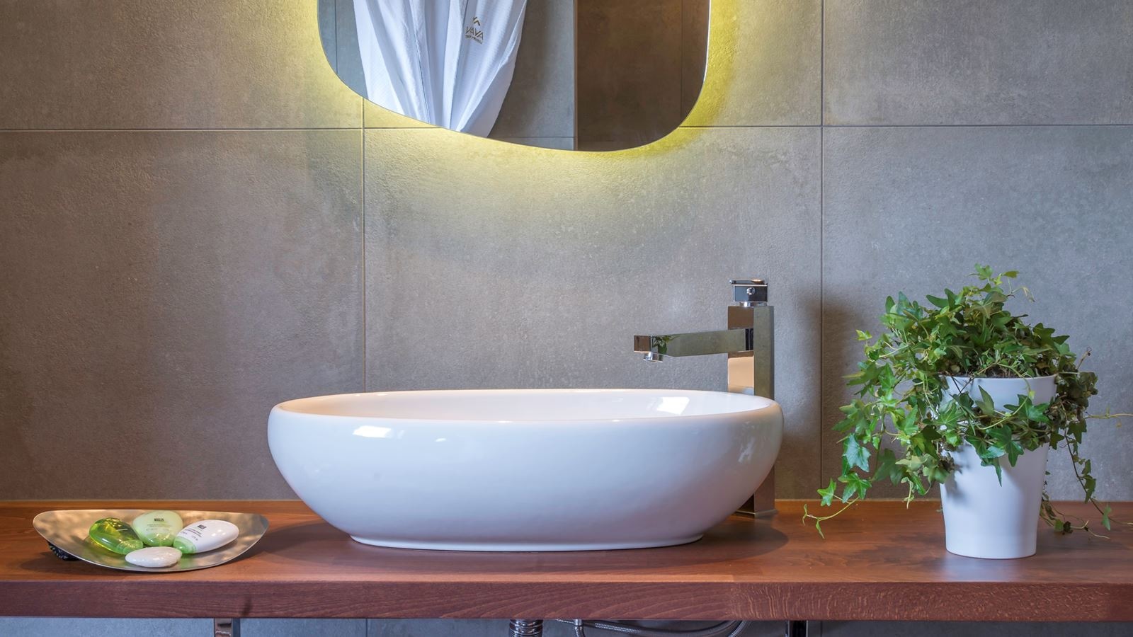 rooms-presidential-suite-with-private-pool--garden