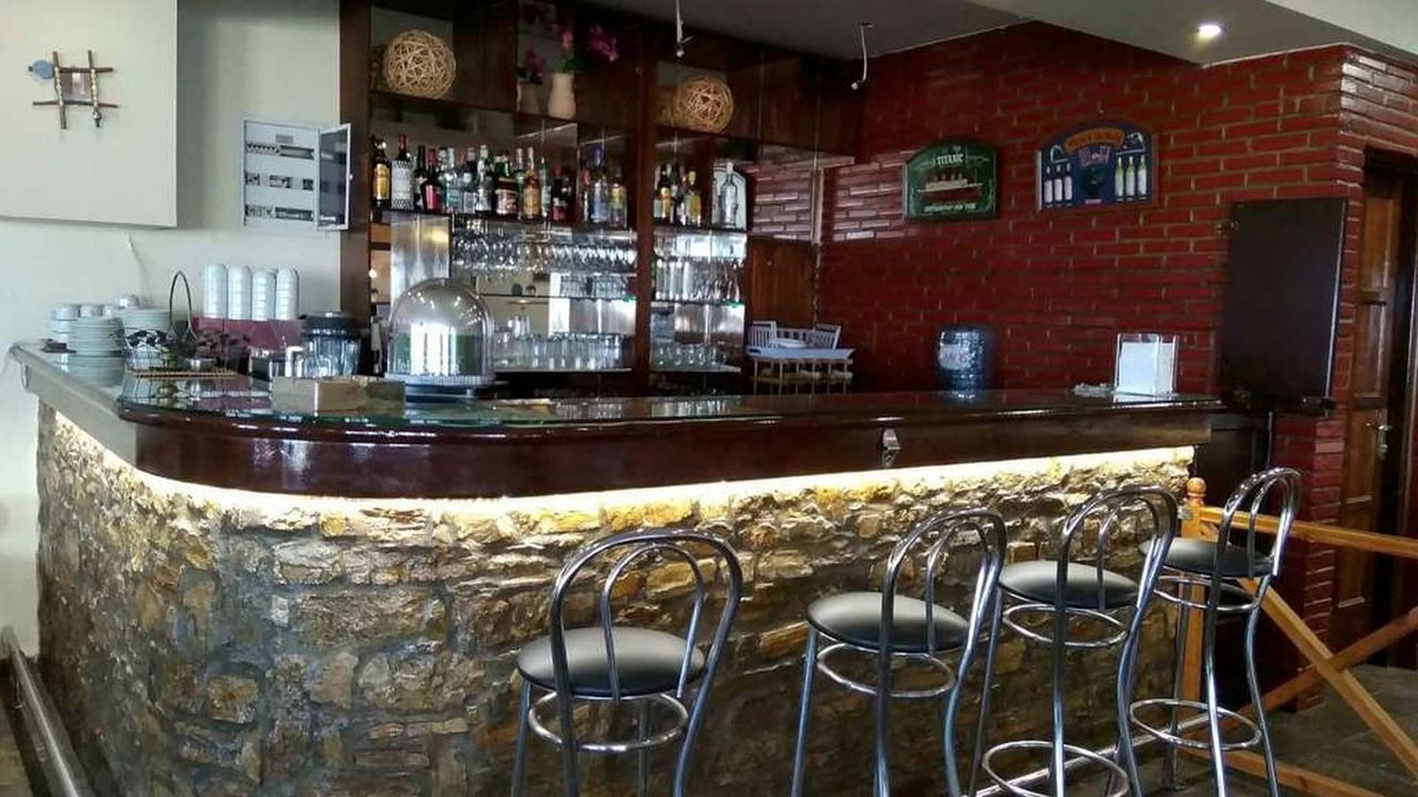 restaurants-dionysos