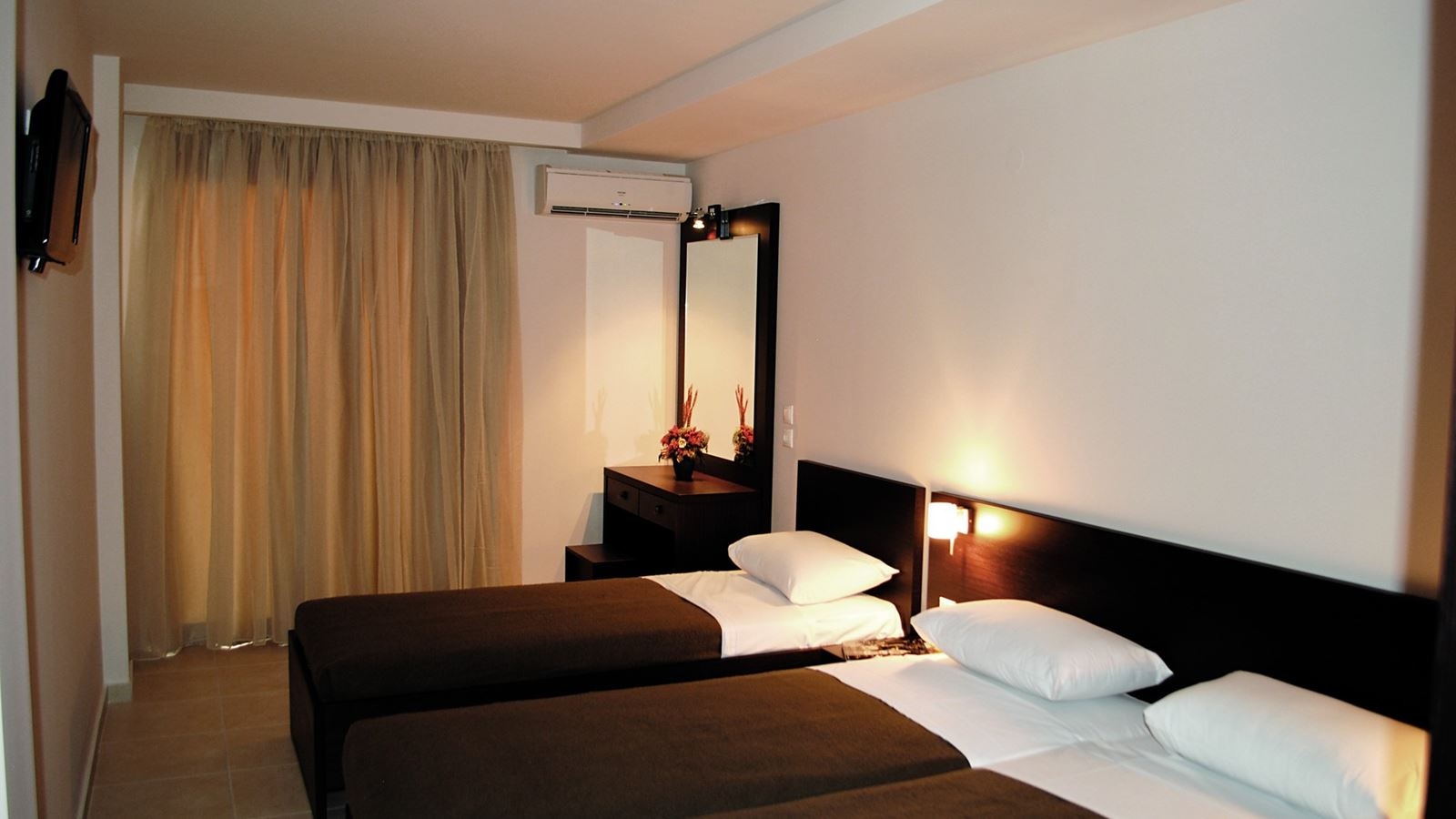 rooms-superior-double-room