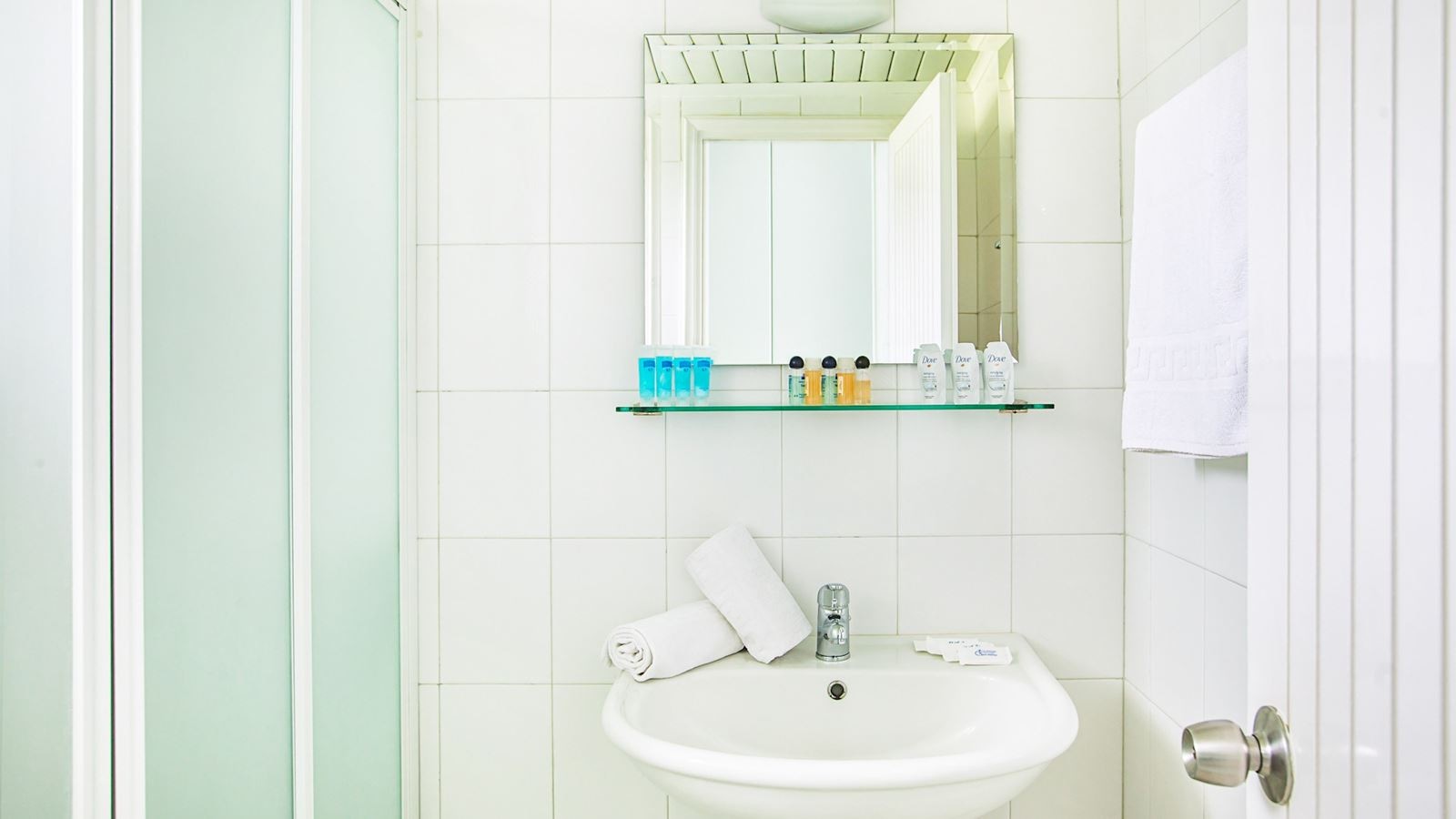 rooms-double-room-garden-view