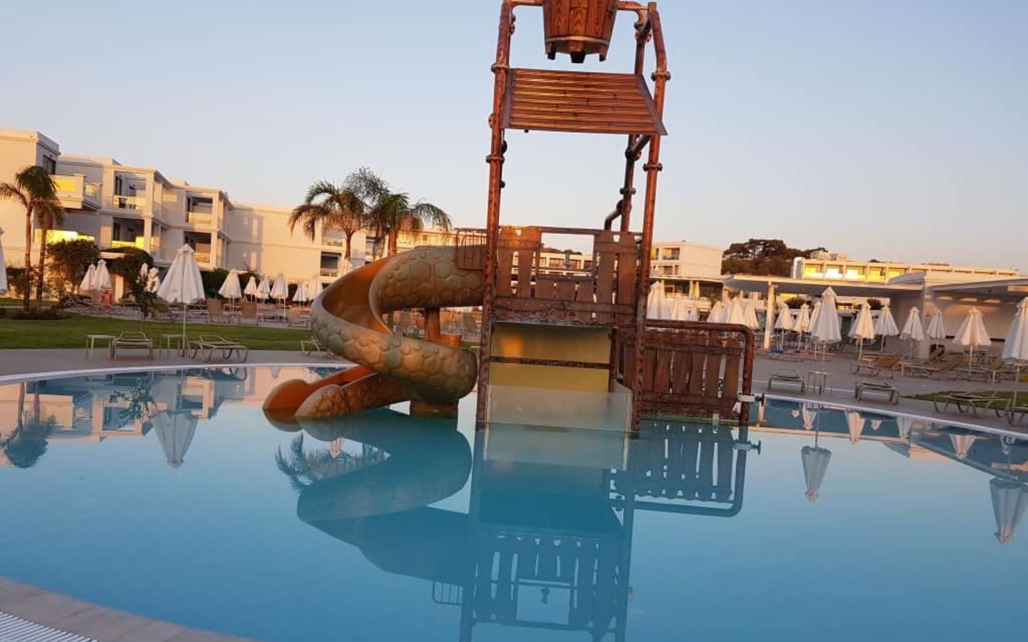 pools-outdoor-childrens-pool