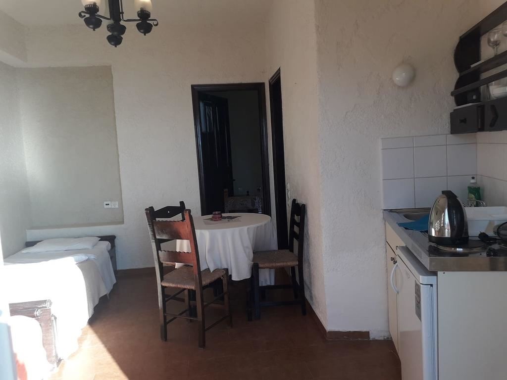 rooms-two-bedroom-apartment-sea-view