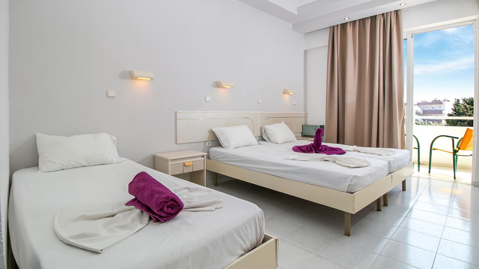 rooms-superior-room-with-balcony