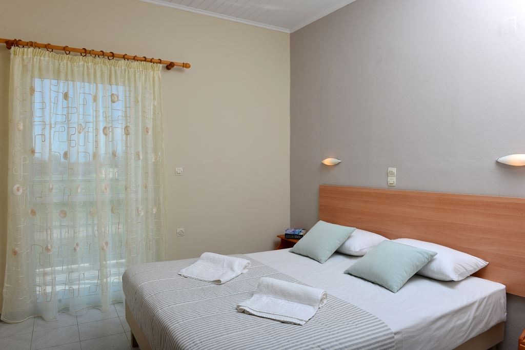 rooms-studio-for-2-guests