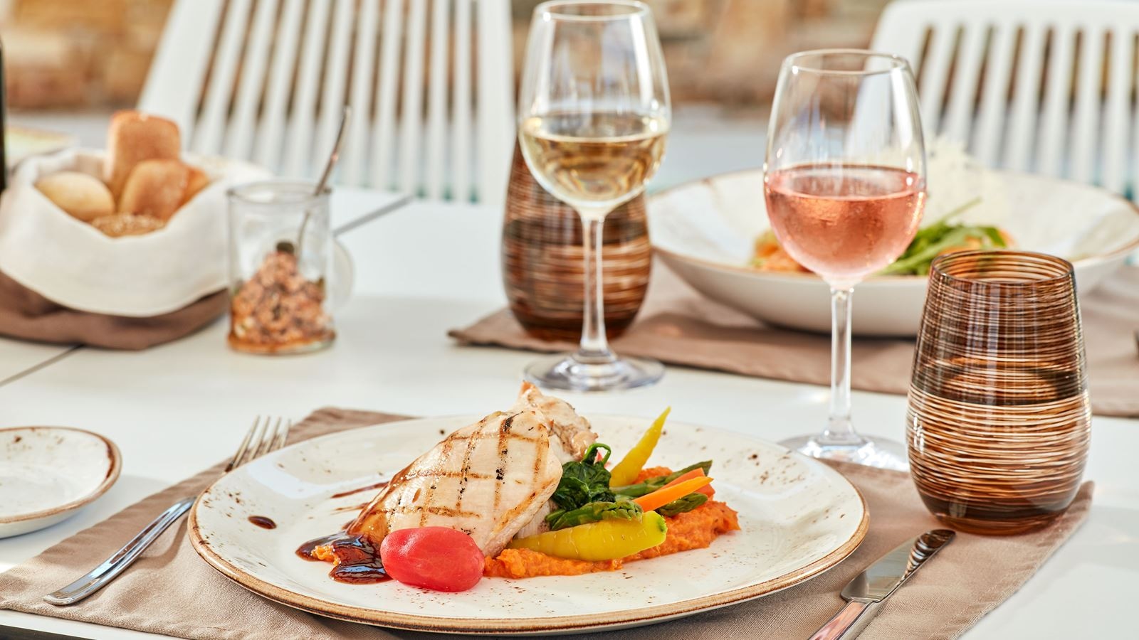 restaurants-melia-fine-dining