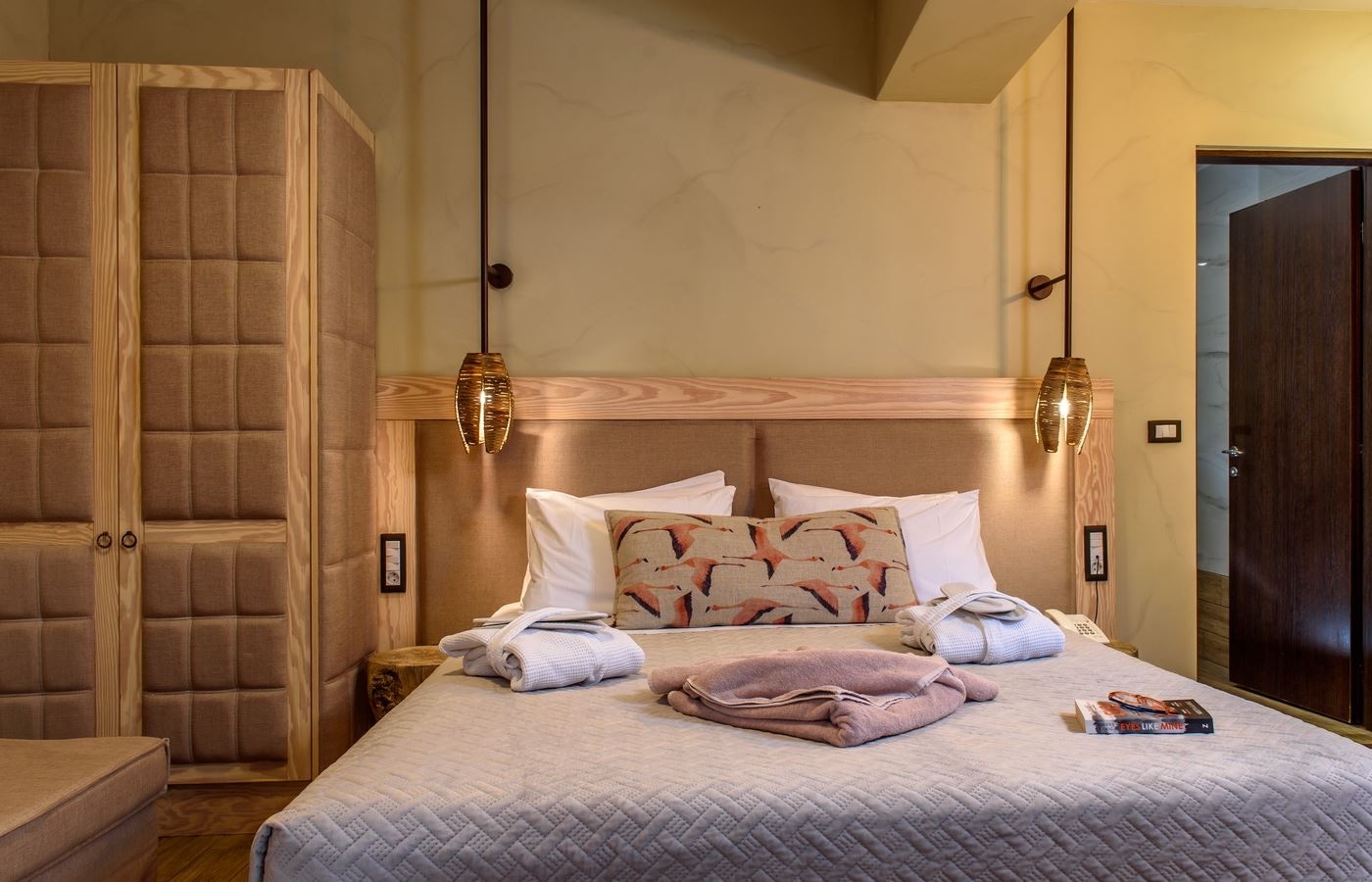 rooms-premium-room-inland-view