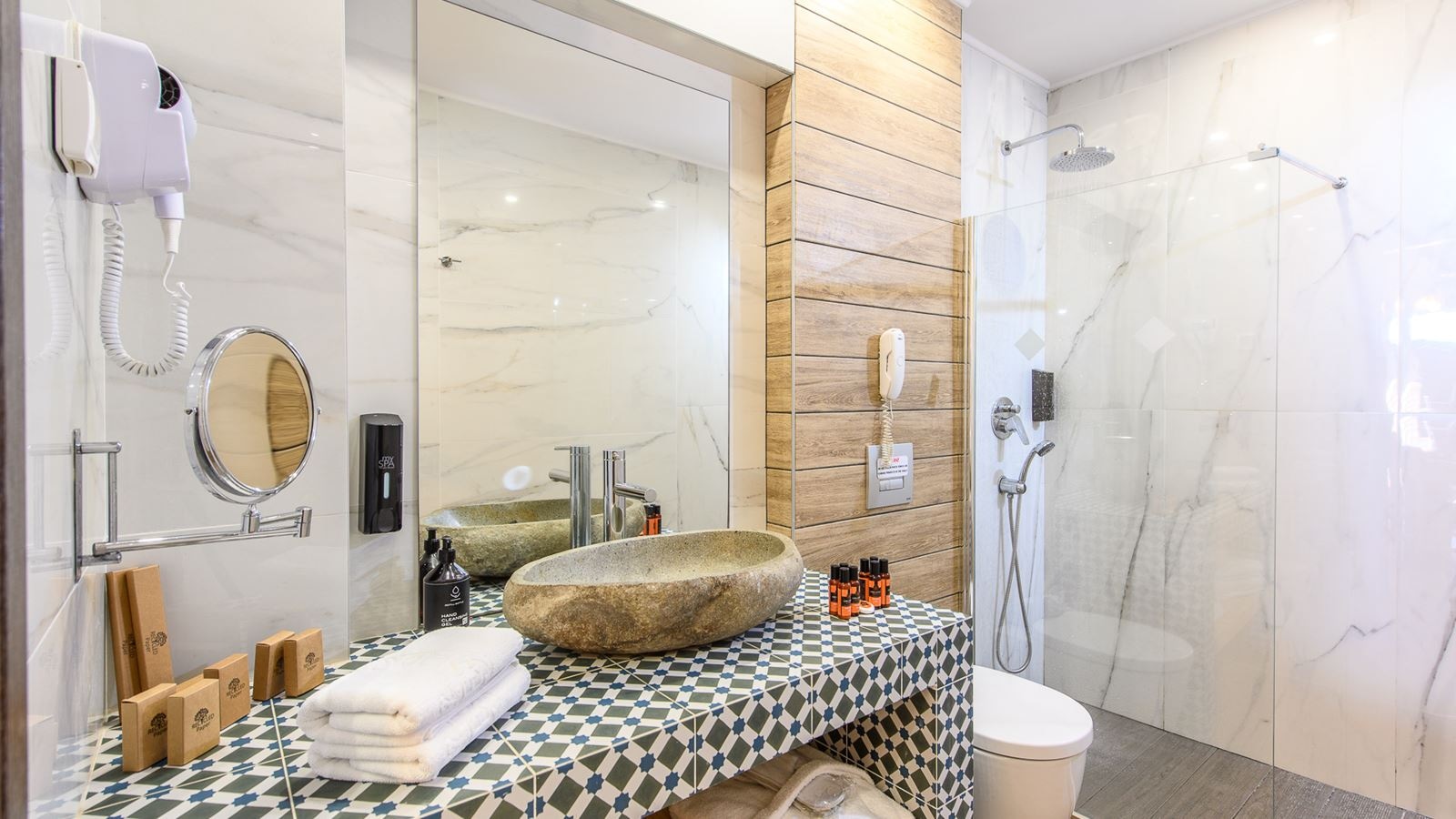 rooms-premium-room-inland-view