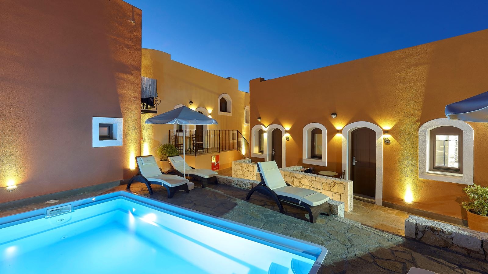 rooms-luxury-annex-split-level-suite