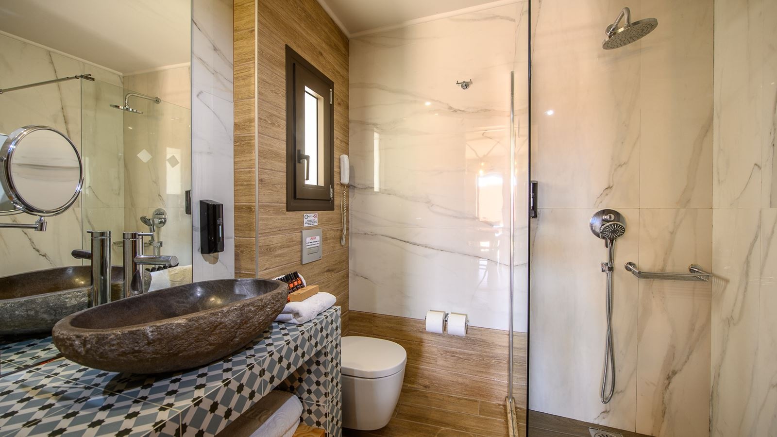 rooms-premium-room-inland-view-single-use