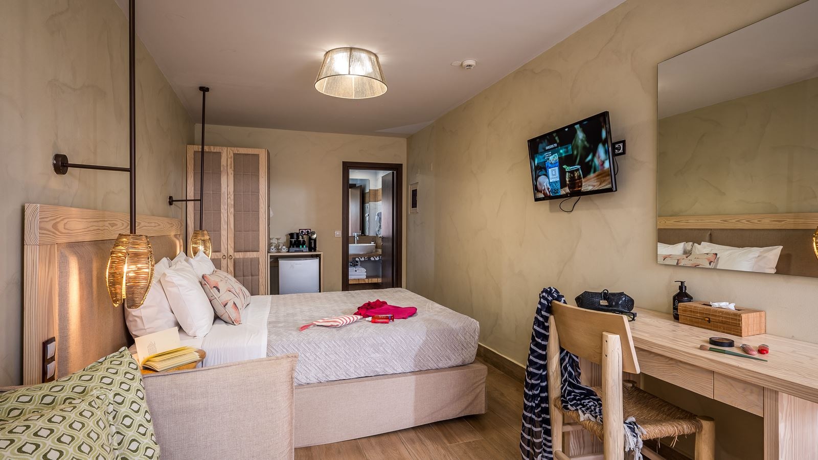 rooms-premium-room-inland-view