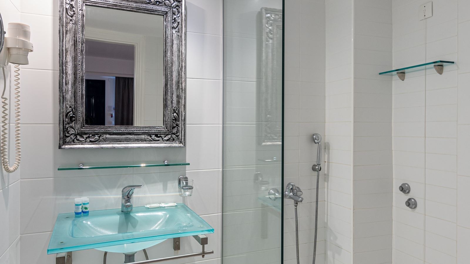 rooms-superior-double-room-balcony-or-terrace