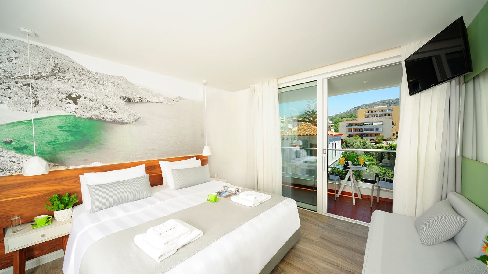 rooms-deluxe-room-land-view