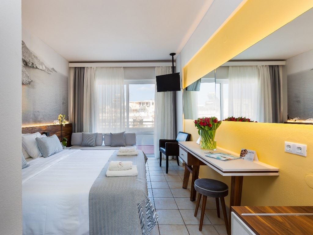 rooms-standard-room-land-view