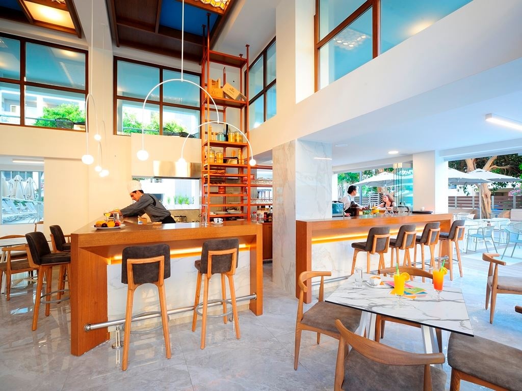 restaurants-green-and-grill-restaurant