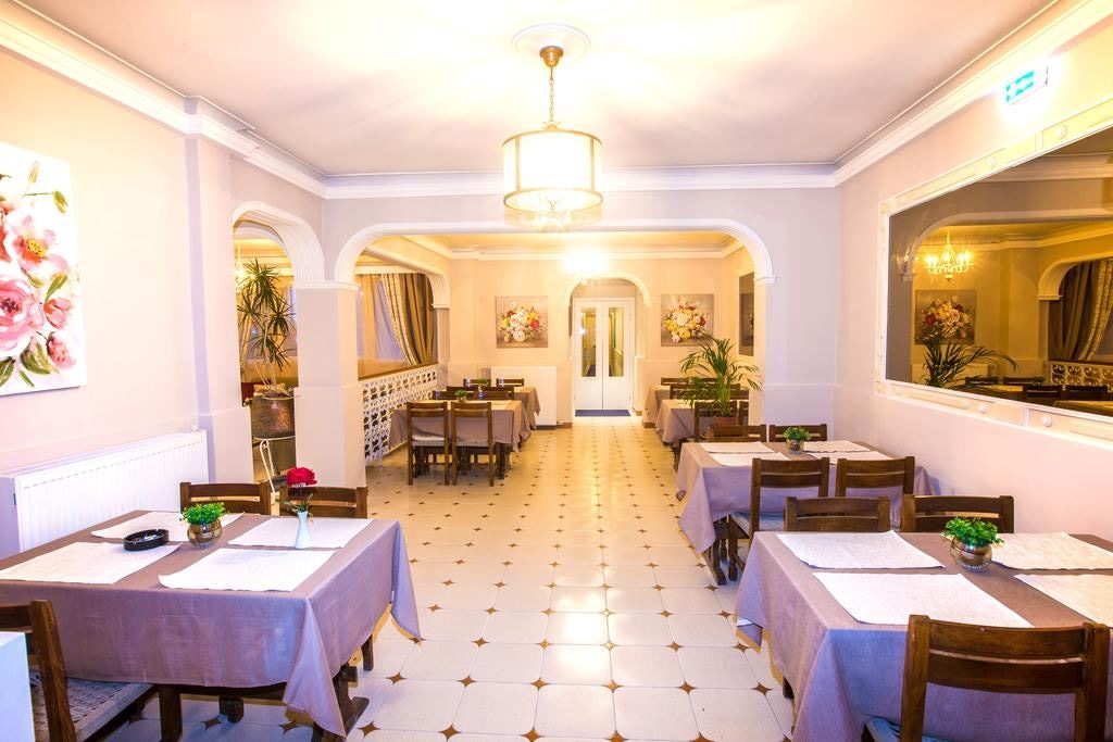 restaurants-main-restaurant