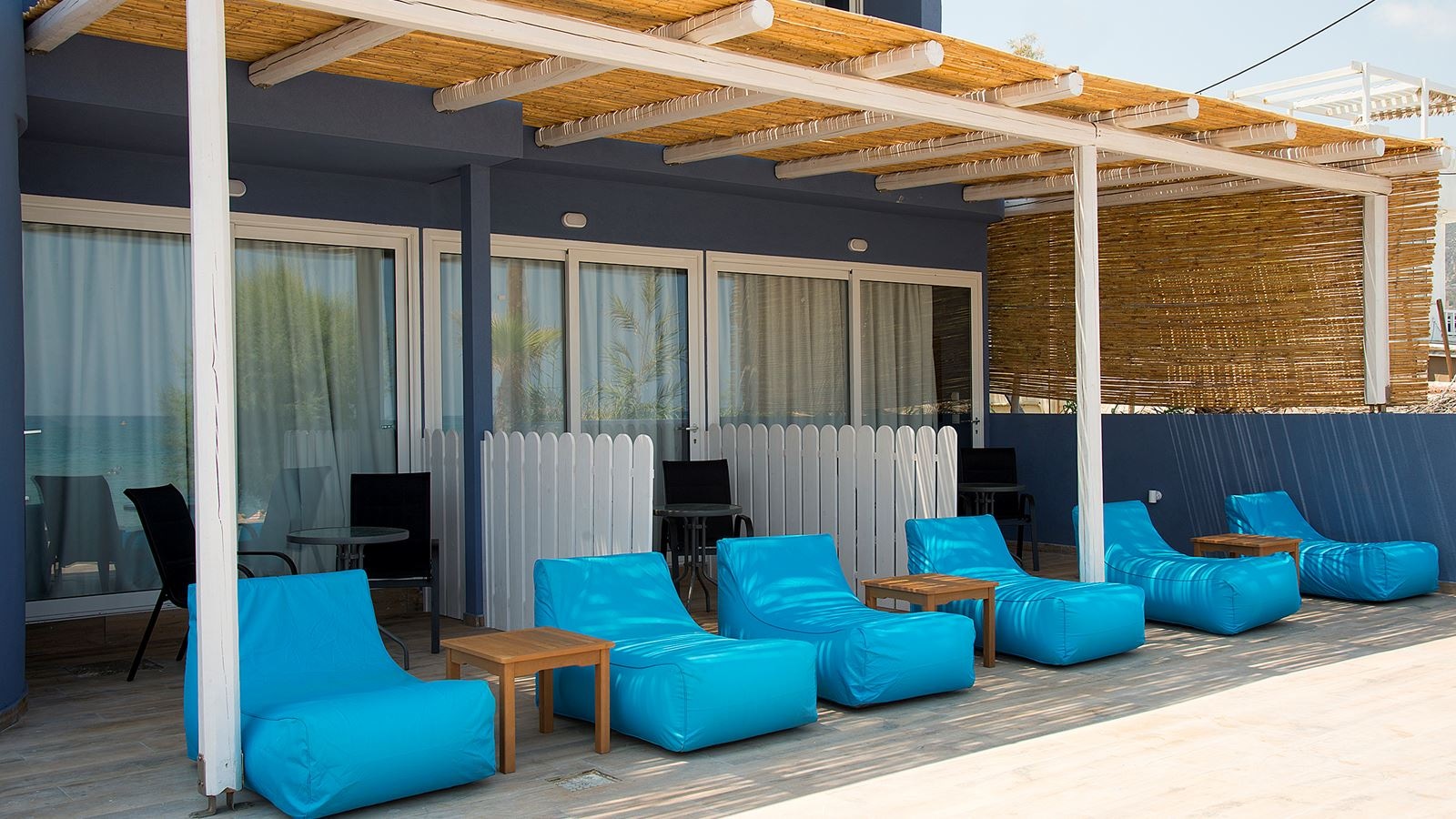 rooms-double-beachfront-room