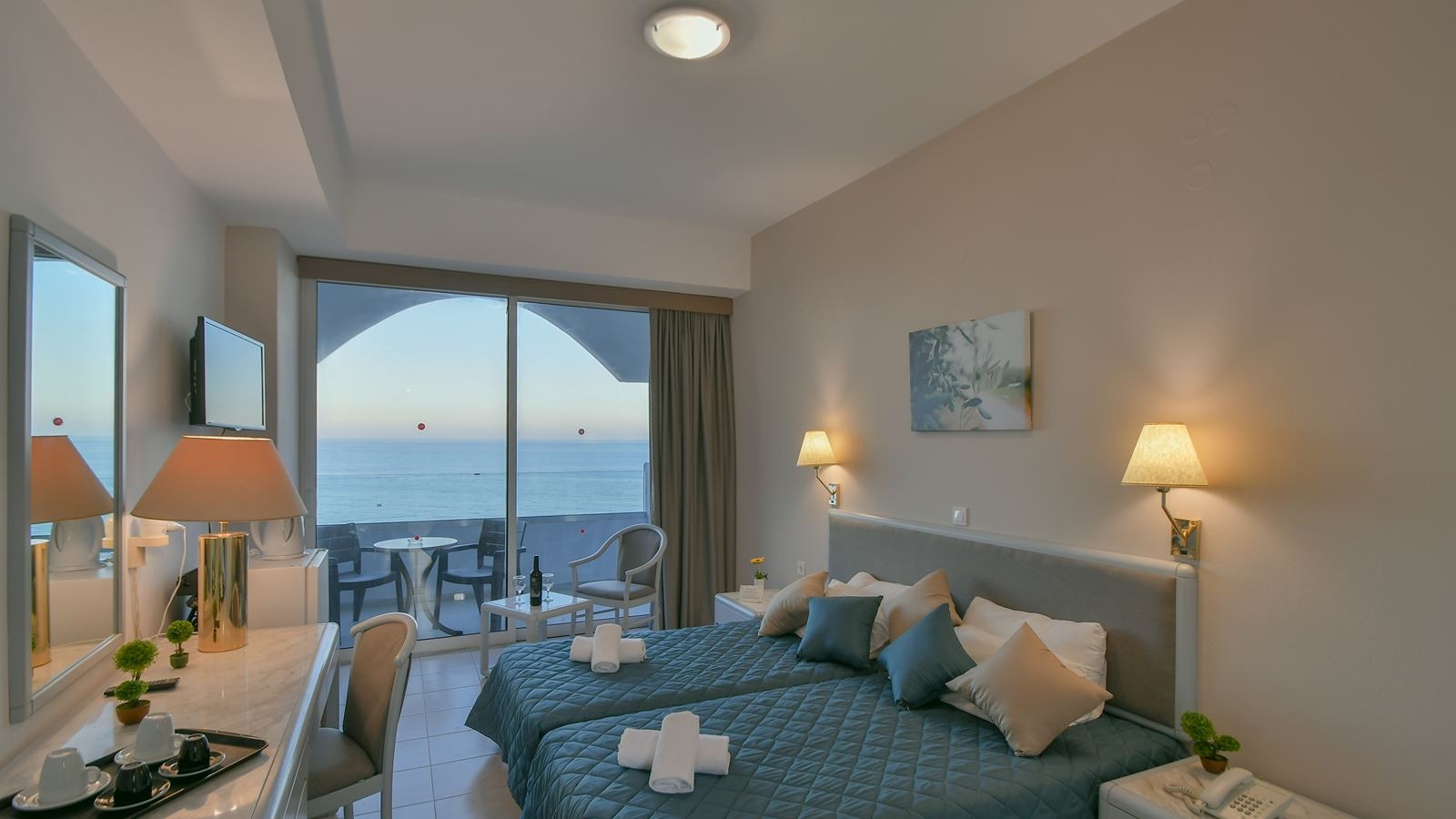 rooms-double-sea-view-with-balcony