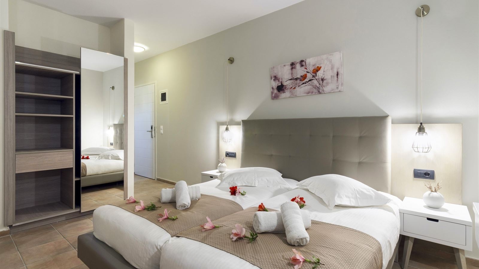 rooms-double-room-sv-balcony-or-terrace