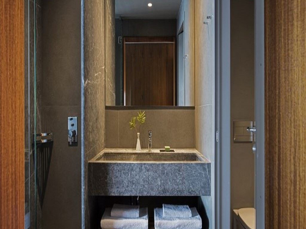 rooms-suite-sea-view-bathtub