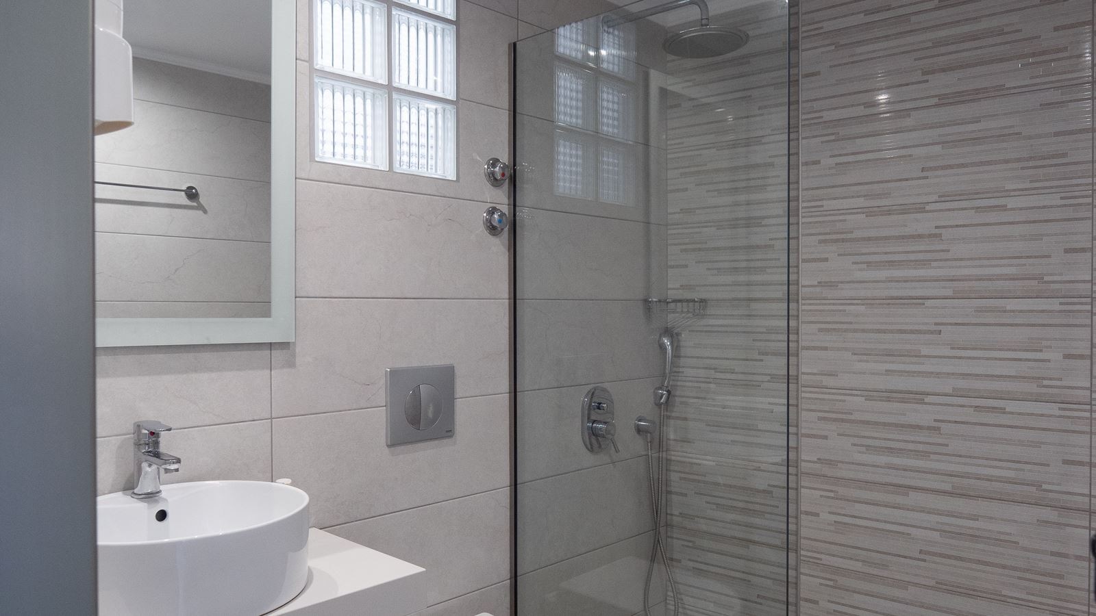 rooms-studio-apartment-3-pax