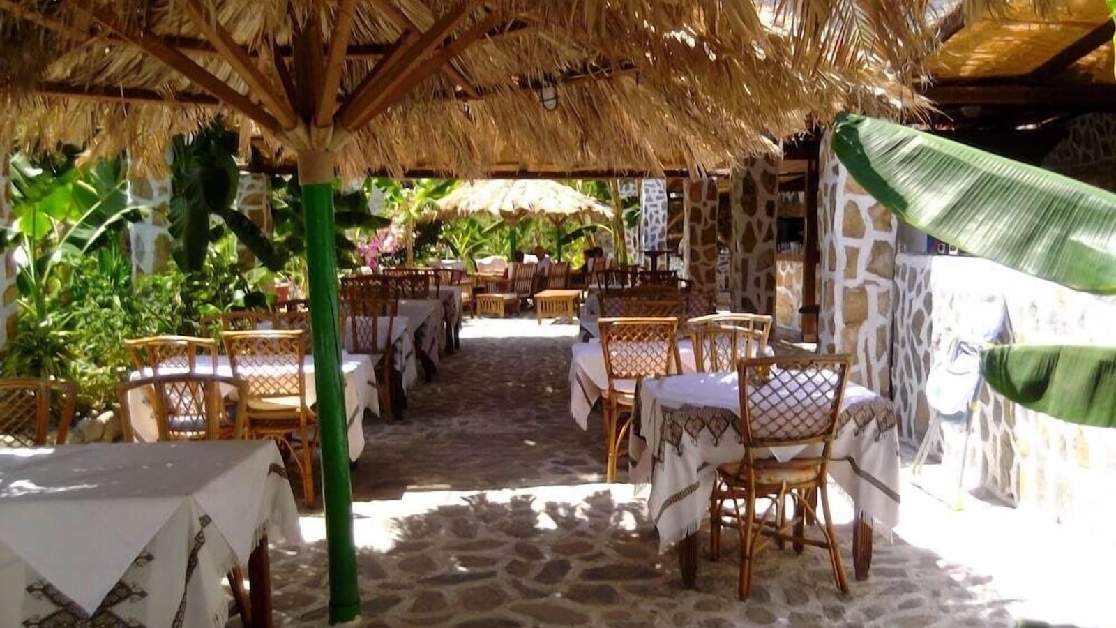 restaurants-main-restaurant