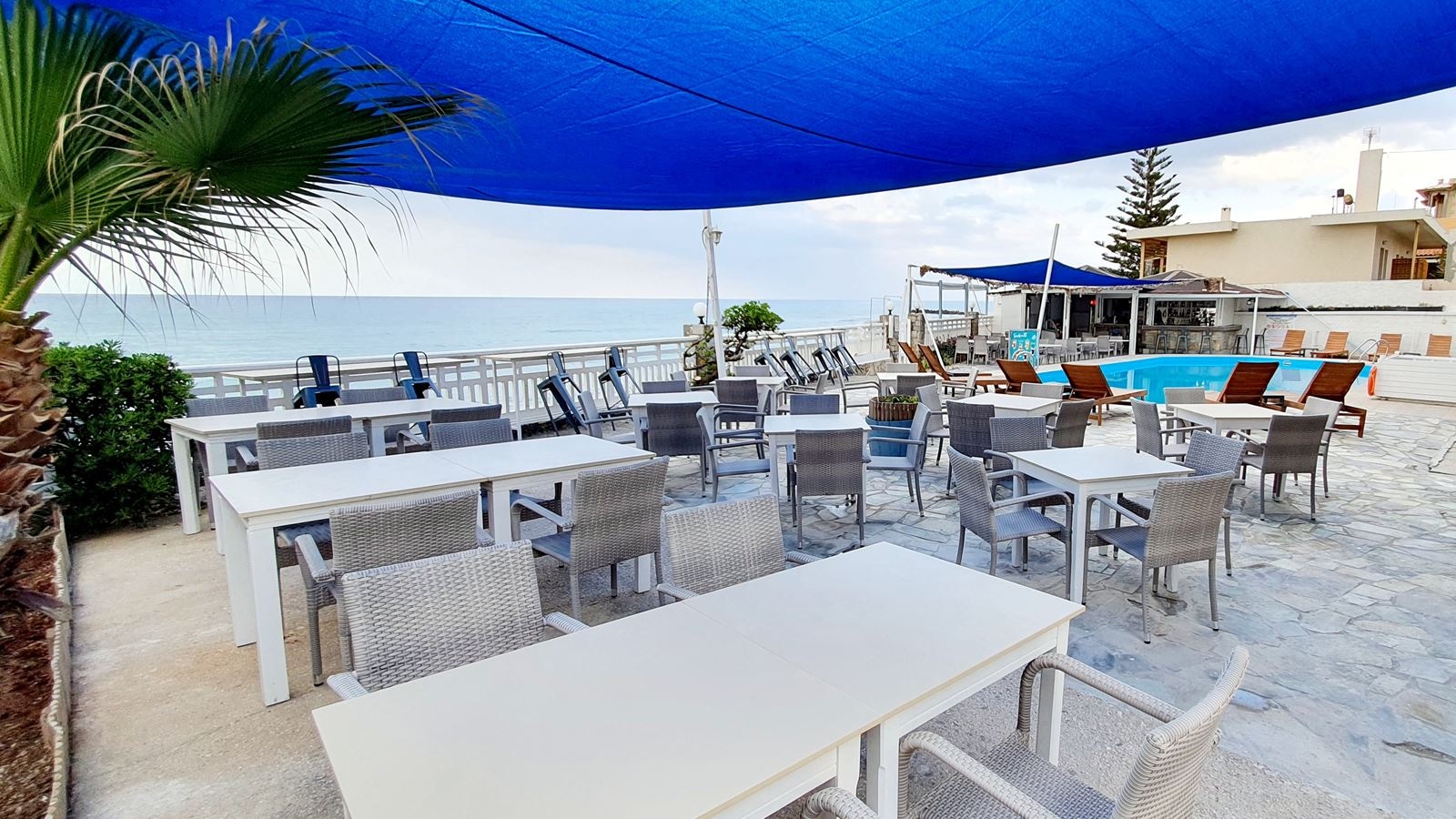 restaurants-sunset-beach-restaurant