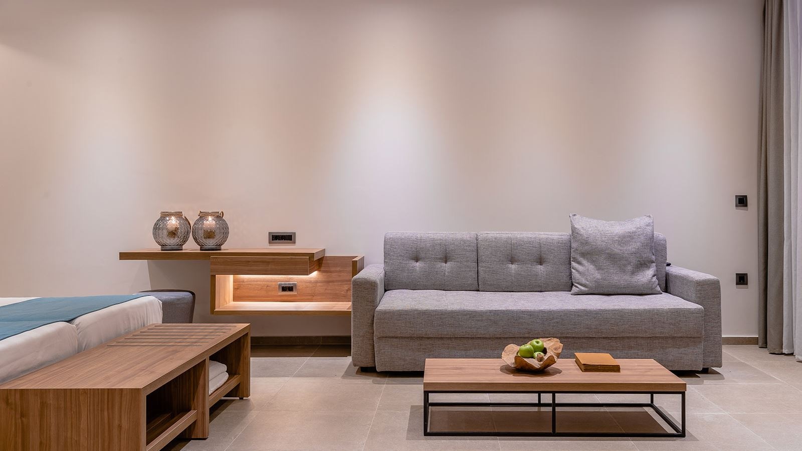 rooms-two-bedroom-suite-sea-view