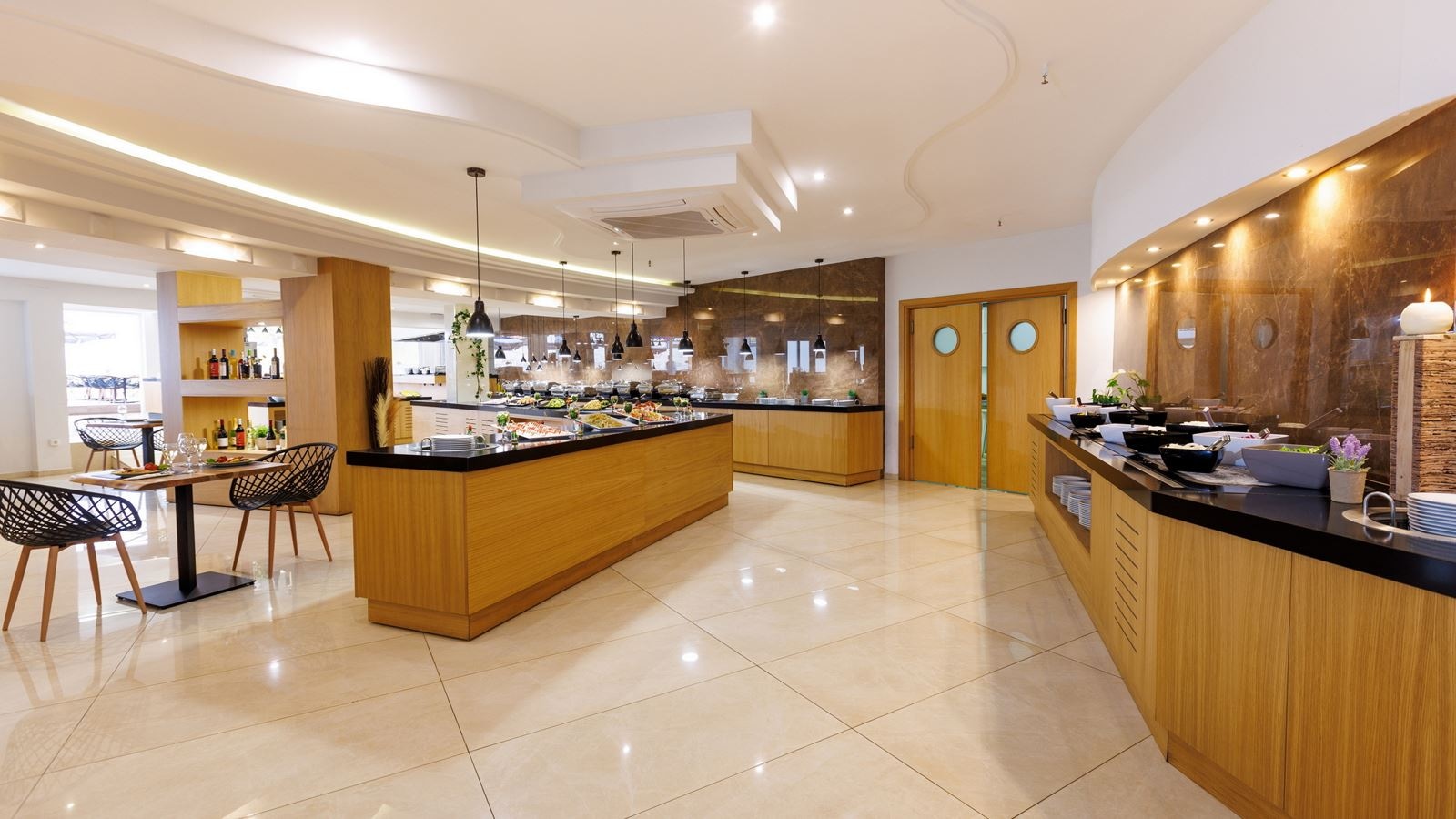 restaurants-main-restaurant