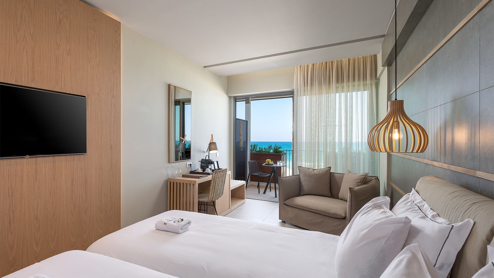 rooms-suite-superior-sea-view